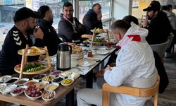 Ova Beyleri’nden Sivasspor Taraftarlarına Kardeşlik Kahvaltısı
