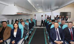 Rektör Gürel ve Müdür Bağca, Havacılık Öğrencileriyle Kabin Simülasyon Sınıfında Buluştu