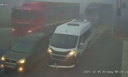 20 kişinin yaralandığı kaza anı kamerada