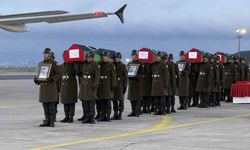 Ankara'da uçak kazasında hayatını kaybeden Libyalı askerler resmi törenle ülkelerine uğurlandı