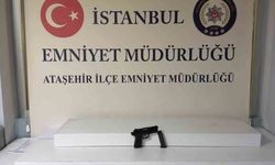 Ataşehir’de dükkan kurşunlayıp o anları kayda alan 2 şüpheli tutuklandı