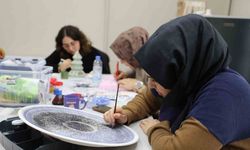 Başiskele’de kadınlar geleneksel sanatları öğreniyor