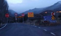 Bazı köy yolları ve geçitler yoğun kar nedeniyle ulaşıma kapatıldı