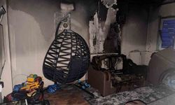 Bir evde çıkan yangında oda zarar gördü