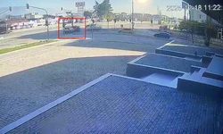 Bursa'da kırmızı ışık ihlali kazayı böyle getirdi : 2 kadın yaralı