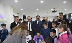 Demirci’de öğrenciler insan haklarını atölyelerde keşfetti