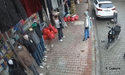 Iğdır’da giyim mağazasından çocukların hırsızlığı kamerada