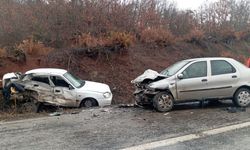 Kafa kafaya çarpıştı: 1 ölü, 1’i ağır 2 yaralı