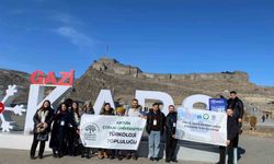 Kars'ta aşıklık geleneği masaya yatırıldı