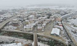 Kastamonu'da kar yağışı ilçeleri beyaza bürüdü