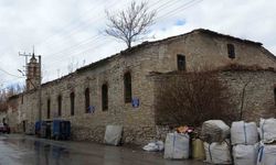 Kütahya Valisi Işın’dan kilise restorasyonu açıklaması: "Tarihi bir değeri şehrimize kazandıracağız"