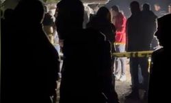 Mezarlıkta park halindeki araçta iki genç ölü bulundu