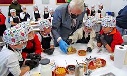 Öğrenciler, velileri ile kumpir etkinliğinde buluştu