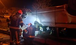 Otomobil ters döndü; 1 yaralı