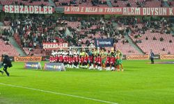 Samsunspor, özel çocukların tasarladığı formalarla sahaya çıktı