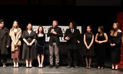 Şeyh Edebali Kongre Merkezi'nde şiir gecesi düzenlendi