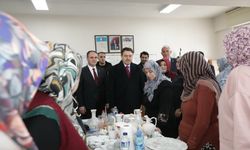 Vali Musa Işın, Aslanapa Halk Eğitim Merkezi’nde kursiyerlerle buluştu