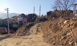 Valilik yaptı, belediye bozdu