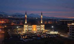 Yıldız Kardeşler Camii ibadete açıldı