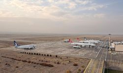 Iğdır Şehit Bülent Aydın Havalimanı’nda Kasım Ayında 33 Bin 400 Yolcuya Hizmet Verildi