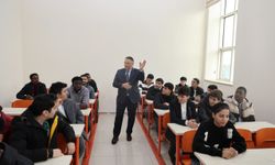 Rektör Gürel’den Yabancı Öğrencilere Moral Ziyareti