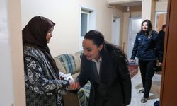 Emniyet Müdürünün Eşinden Şehit Ailesine Anlamlı Ziyaret