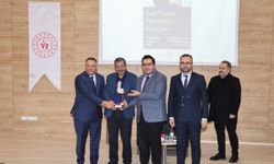 Rektör Gürel, Hayati İnanç’ın “Can Veren Pervaneler” Söyleşisine Katıldı