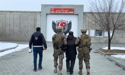 Dilucu Sınır Kapısında Aranan Şahıs Yakalandı