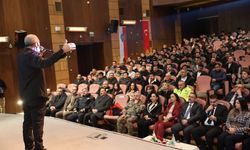 Iğdır’da “İlham Veren” Buluşma: Ahmet Sula Tecrübelerini Paylaştı