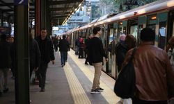 Bakan Uraloğlu: '2025 yılında yüksek hızlı, anahat, bölgesel ve kent içi hatlarda yaklaşık 283 milyon yolcumuza konforlu