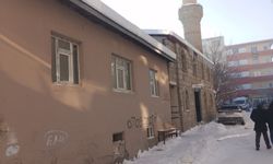 Diyadin merkez camii abdesthanesi bakımsızlığı ile tepki çekiyor