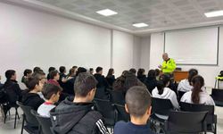 Eğirdir'de 135 öğrenciye trafik güvenliği eğitimi verildi