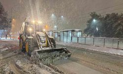 Gaziantep'te karla mücadele çalışmaları gece boyunca sürdü