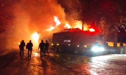 İki katlı ev alevlere teslim oldu