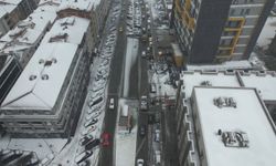 Kar yağışı etkili oluyor, beyaza bürünen bölge havadan görüntülendi