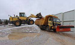 Karla mücadele çalışmaları aralıksız sürüyor