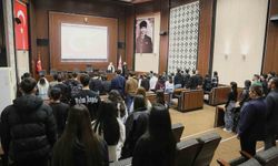 Keçiören Belediyesi stajyerleri yaşama hazırlıyor