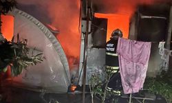 Konteyner ve çadır yandı