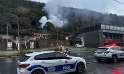 Korkutan yangın: Müştemilat alev alev yandı