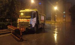 Olumsuz hava şartlarına karşı 24 saat görev başında