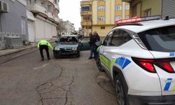 Otomobille motosiklet çarpıştı: 2 yaralı