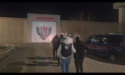 Iğdır’da Göçmen Kaçakçılarına Darbe: Gasp, Sahte Pasaport ve Tutuklama!