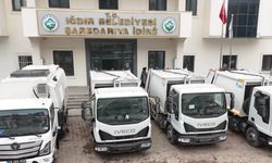 Iğdır Belediyesi Eski Araçlarını Yeniliyor