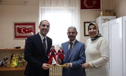 Vali Taşolar’dan Halk Eğitim Merkezi Kursiyerlerine Ziyaret