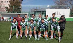 76 IĞDIRSPOR U17’DEN ANLAMLI GALİBİYET: ZOR ŞARTLARDA GELEN 3-2’LİK ZAFER MORAL OLDU