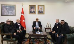 Iğdır Valiliği’nde Anlamlı Buluşma: Şehit Yakınları ve Gazilerden Vali Taşolar’a Ziyaret