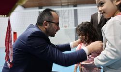 Iğdır’da Dart Heyecanı: Şampiyonlar Kürsüye Çıktı!