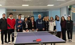 Iğdır’da Yurt Lig Heyecanı: Raketler Şampiyonluk İçin Sallandı!