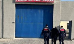 46 yıl 6 ay hapis cezasıyla aranan şahsı yakaladı