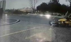 Başakşehir Kayaşehir'de taksi ile motosiklet kafa kafaya çarpıştı